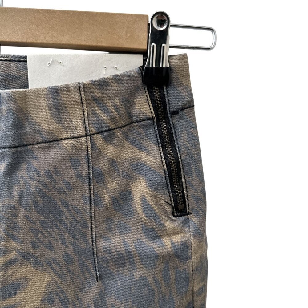 Urban Outfitters BDG High Rise Skinny Pants Leopard Print Zip Hem Women 26 NWT - Picture 8 of 16
